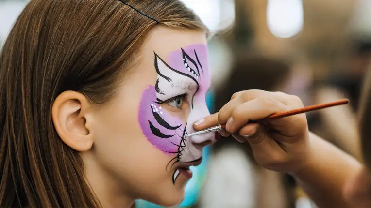 Ansiktsmålning för barnen